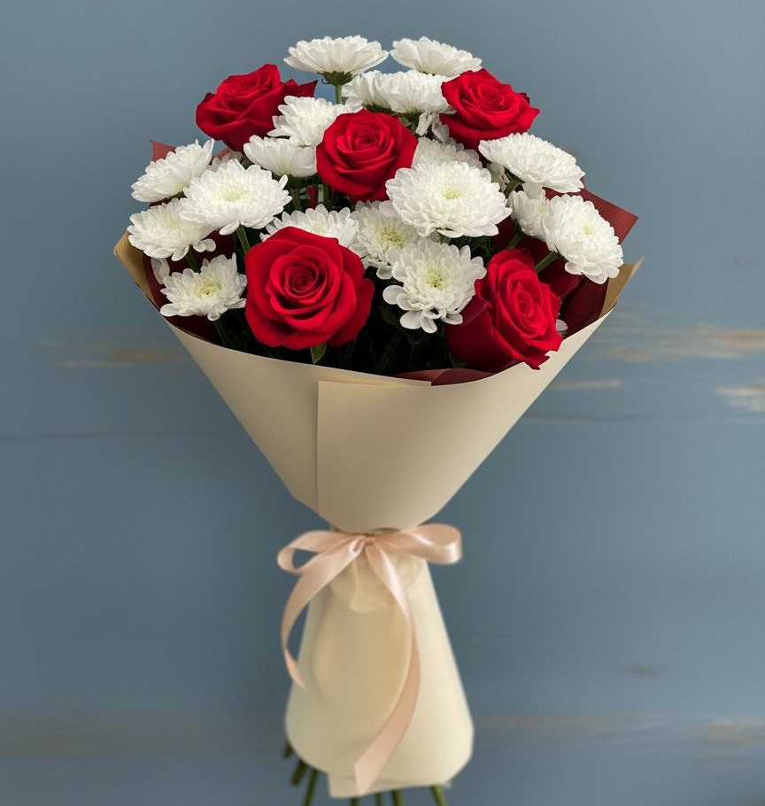 Букет цветов из: Розы и Хризантемы в им 9 Января