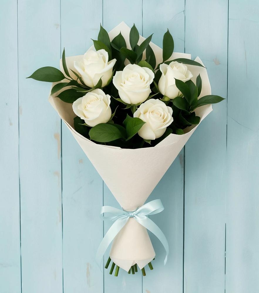 Букет цветов из: Розы в им 9 Января