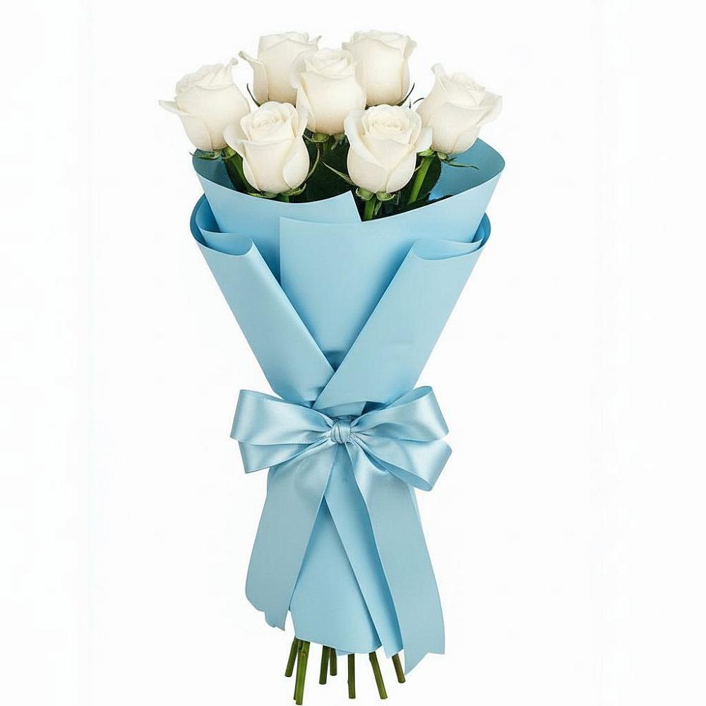 Букет 7 белых роз Проуд в им 9 Января