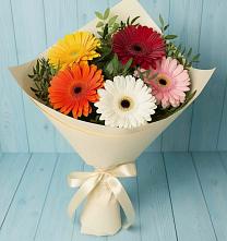 Букет цветов из:  Герберы #REPLACE_PRED# им 9 Января