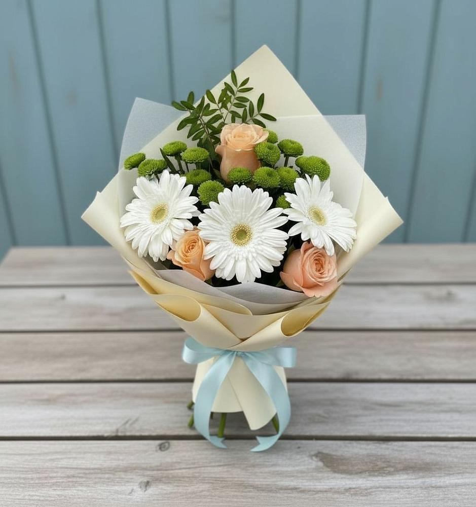 Букет цветов из: Герберы, Розы и Хризантемы в им 9 Января