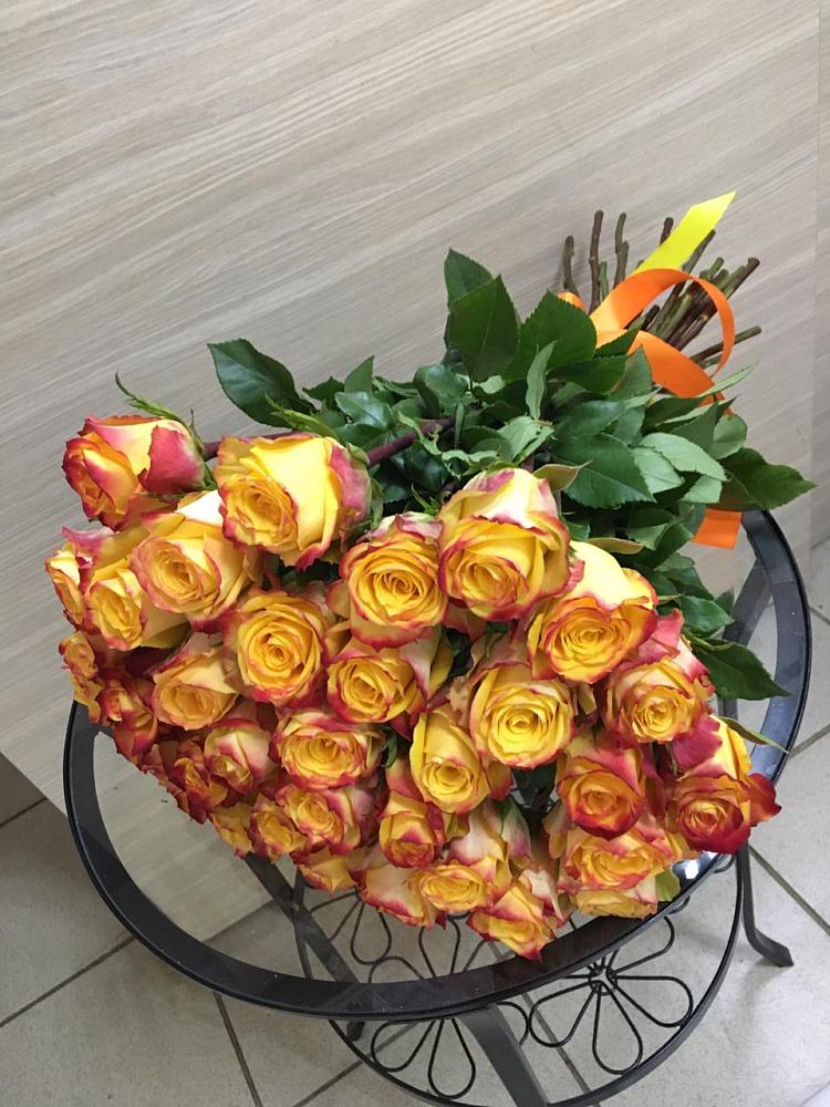 Букет Желтые розы в им 9 Января