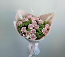 Букет цветов из:  Розы и Хризантемы в им 9 Января