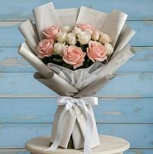 Букет цветов из:  Розы #REPLACE_PRED# им 9 Января