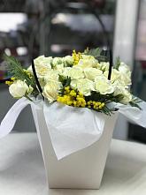 Цветочная композиция из Розы  в им 9 Января