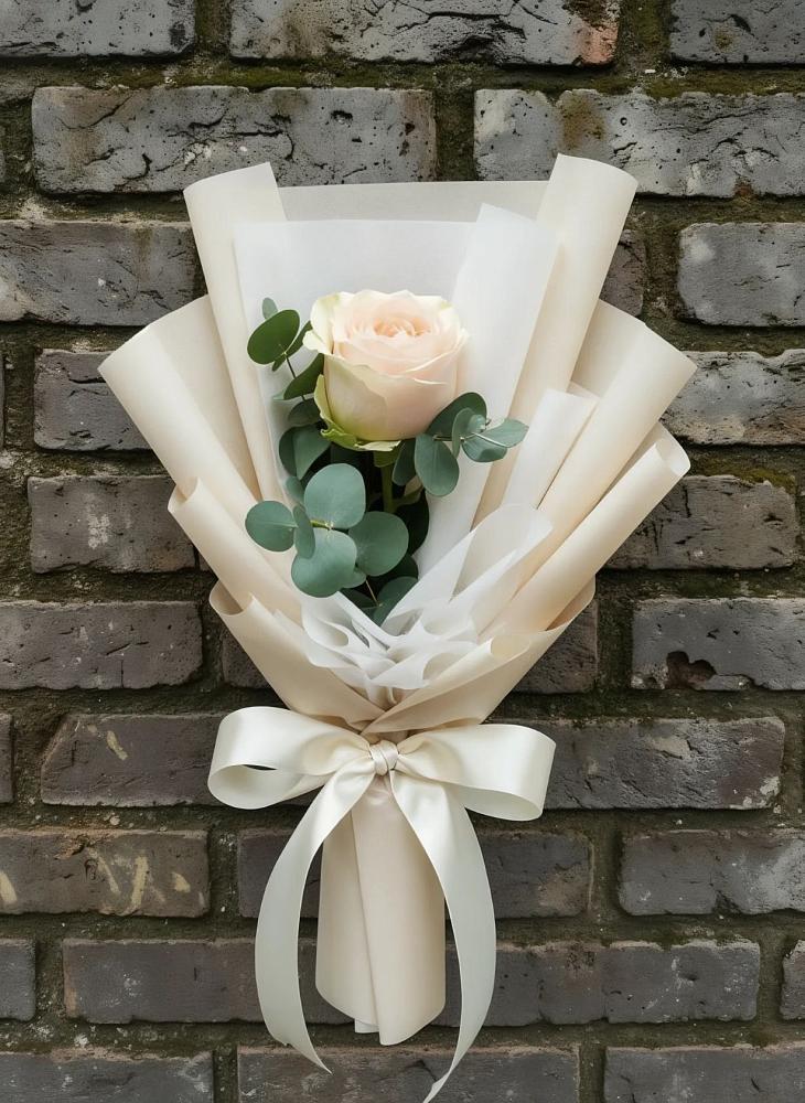 Букет цветов из: Розы в им 9 Января